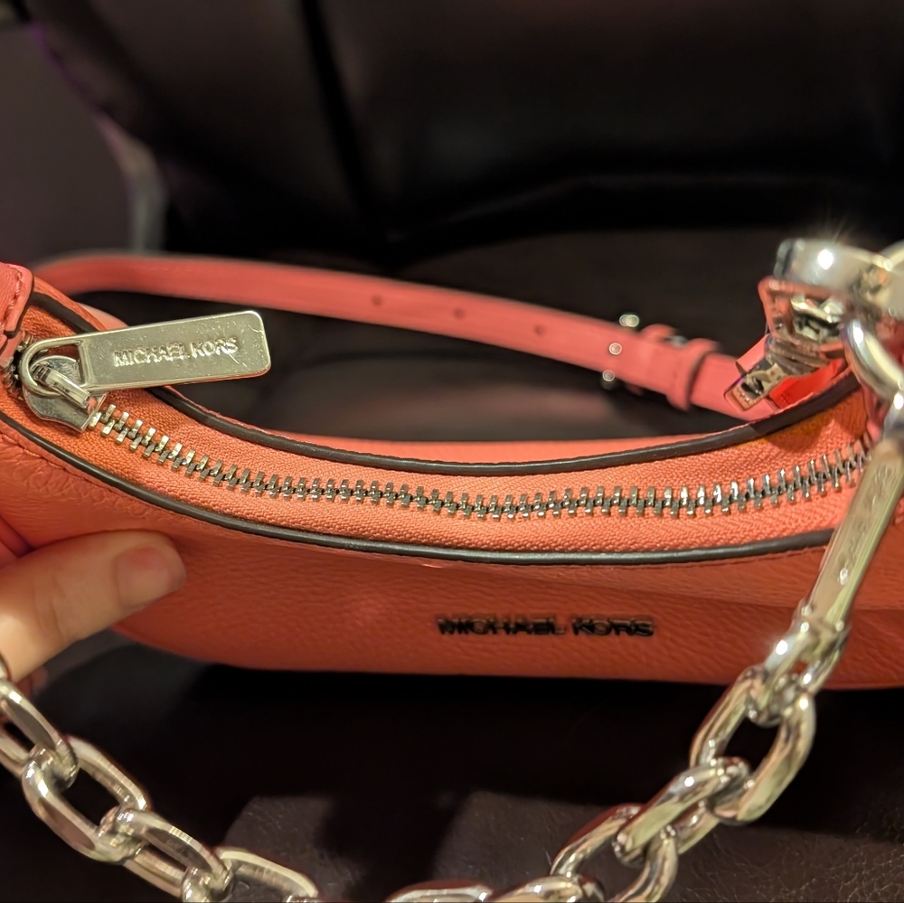 LAST CHANCE NWOT Michael Kors Cora Mini Zip Pouchette Pink Crossbody Bag - Picture 3 of 11